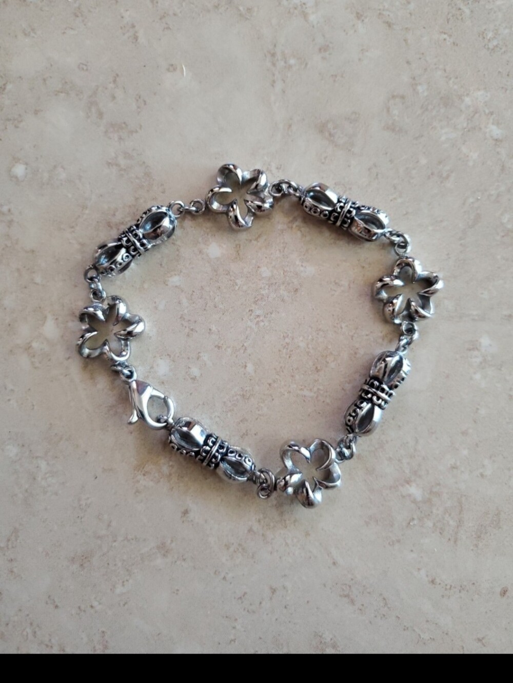 Bali Cylinder Link Silver Floral Bracelet - Flower Design Chain